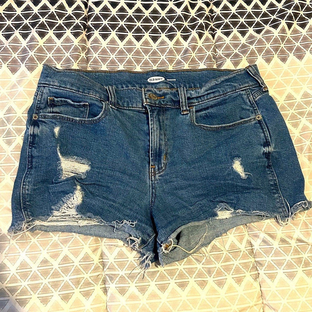 Old Navy Distressed Boyfriend Shorts Size 10